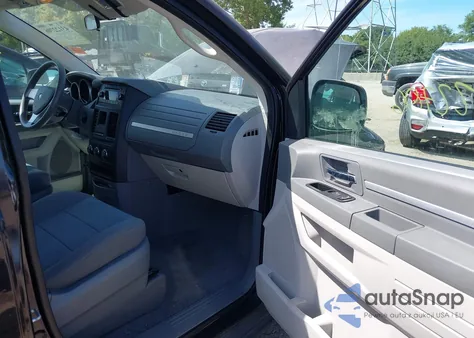 2010 Dodge Grand Caravan Se from USA, damaged, VIN 2D4RN4DE8AR390362